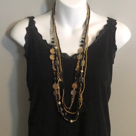 Black and Gold Fashion Necklace - Picture 2 of 3